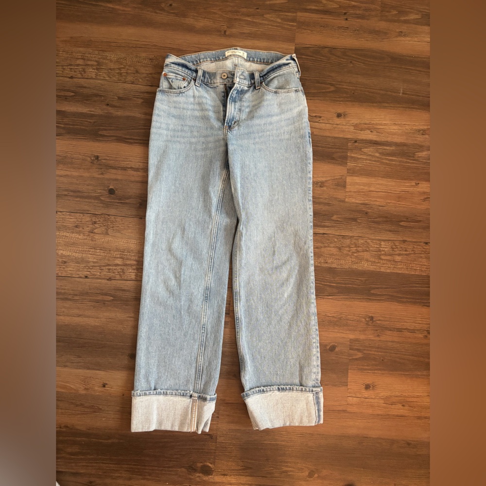 Abercrombie low rise baggy cuffed jeans